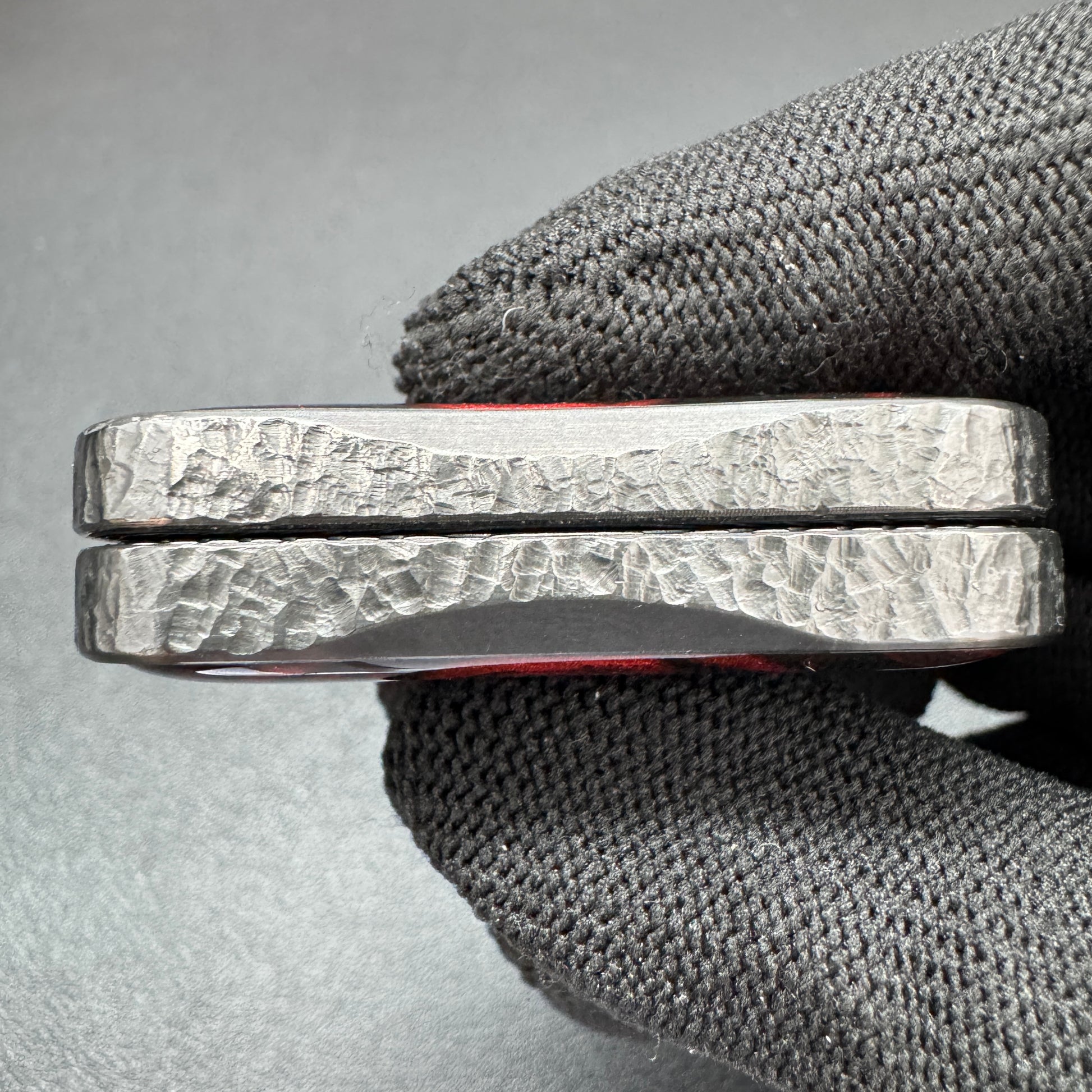 Slim Zirconium