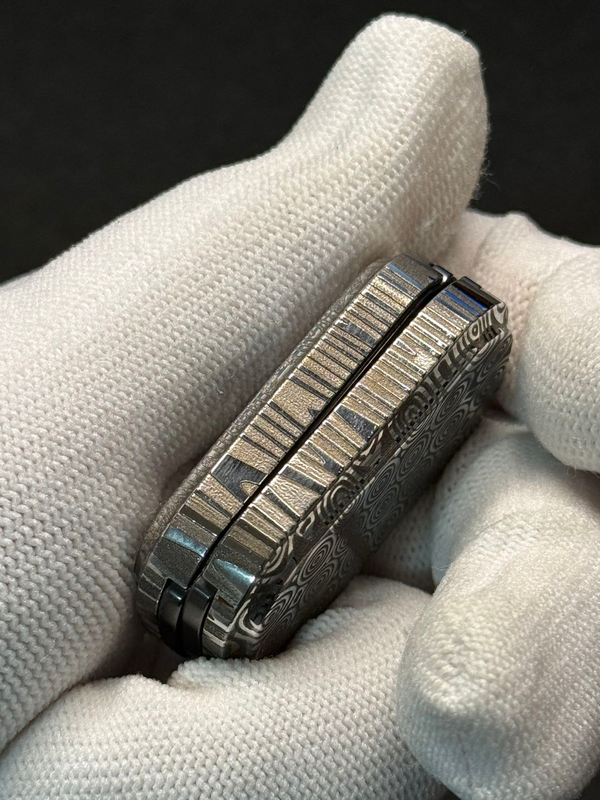 No.11 Shell Stainless Steel Engraved Polished
