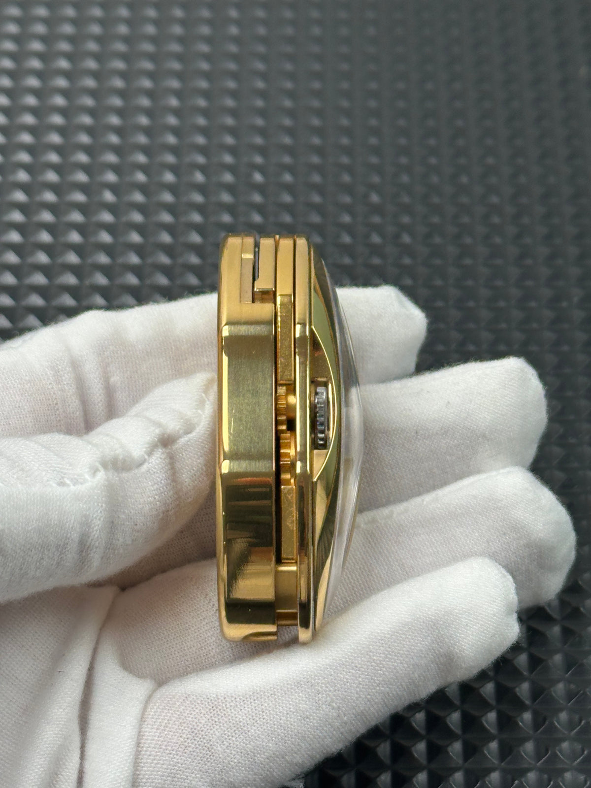 Kunpeng Gold Plated Titanium Limited Edition