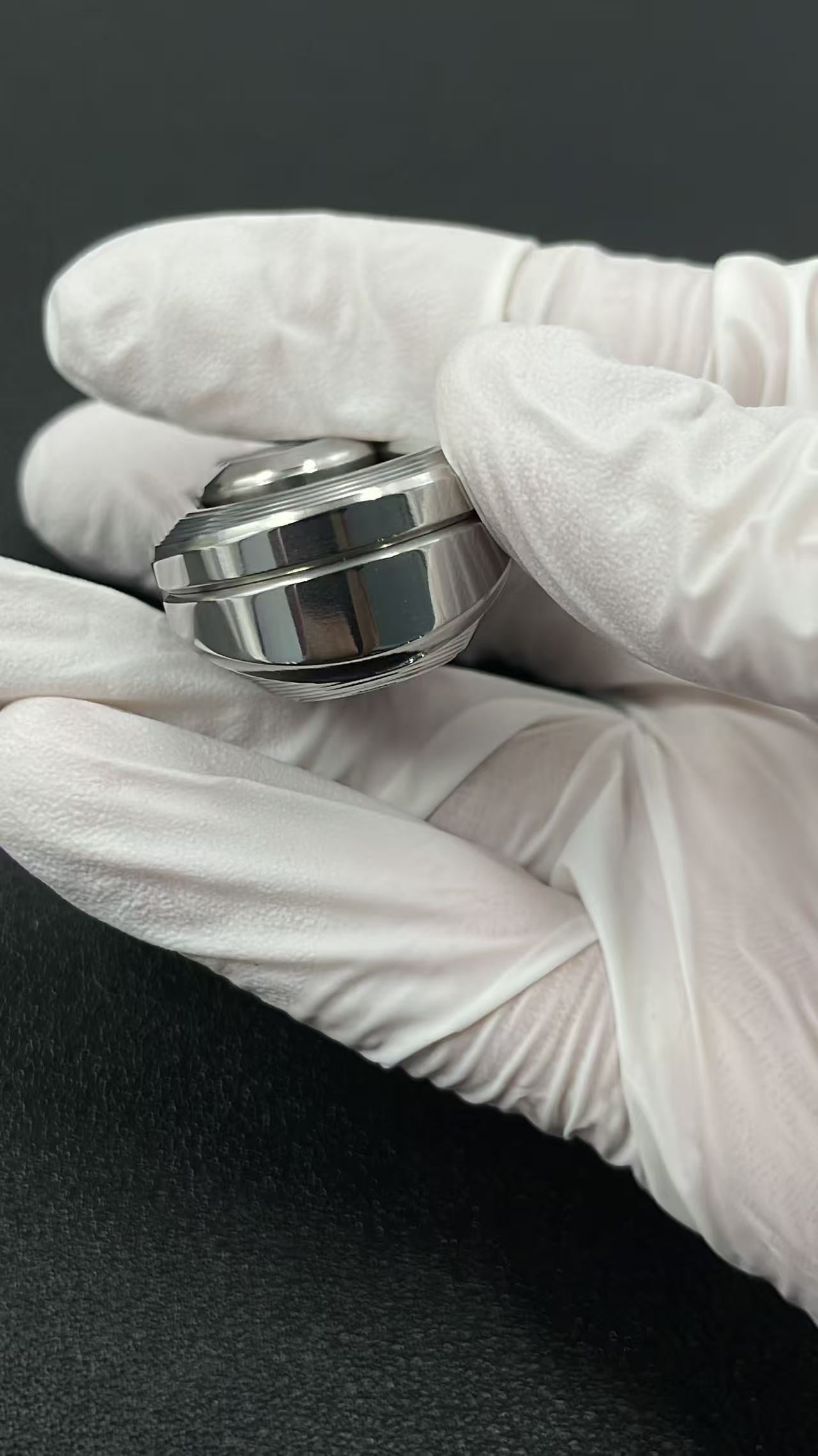 Popping Stainless Steel