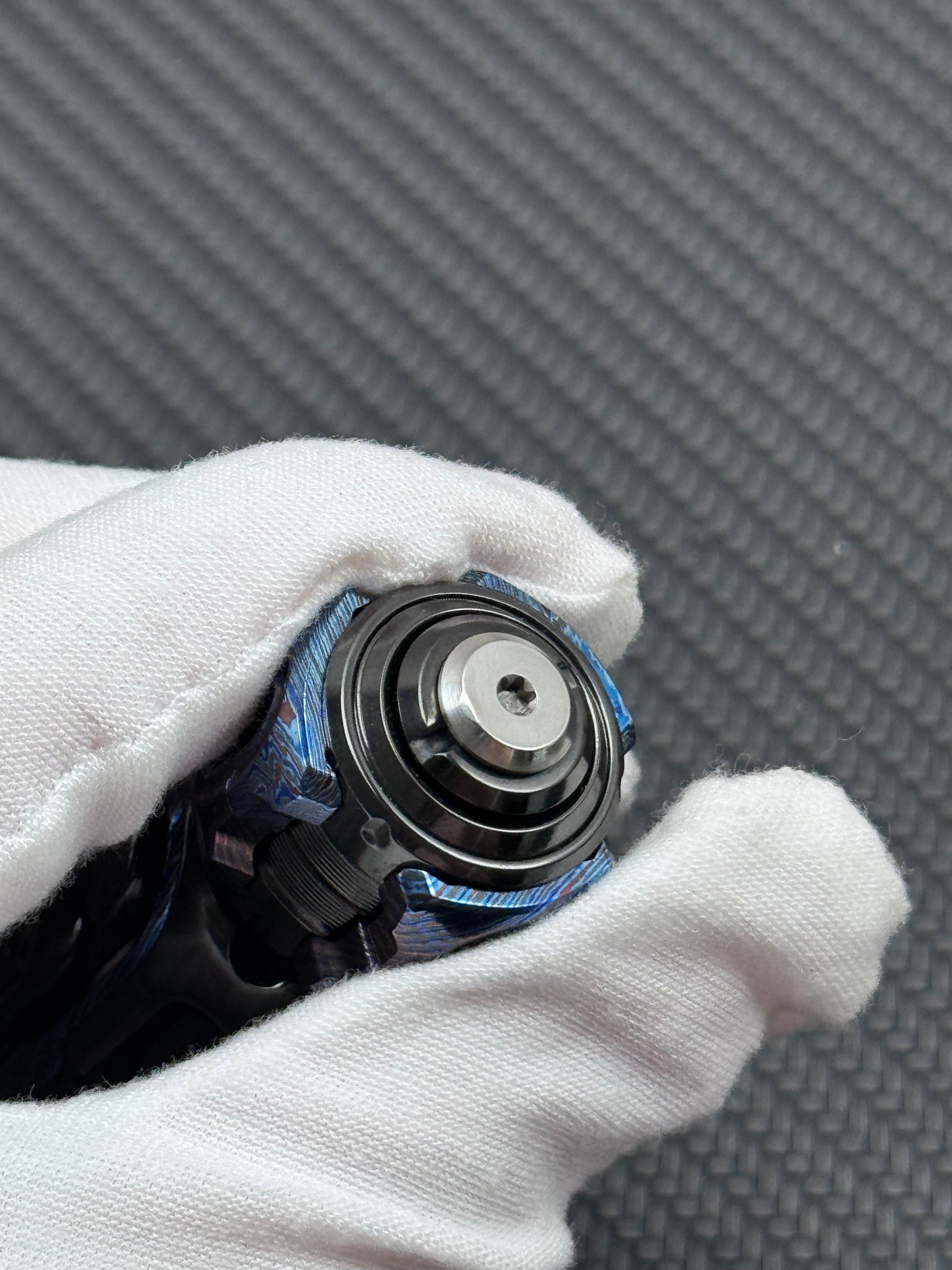 SHAKE Copper Zirconium