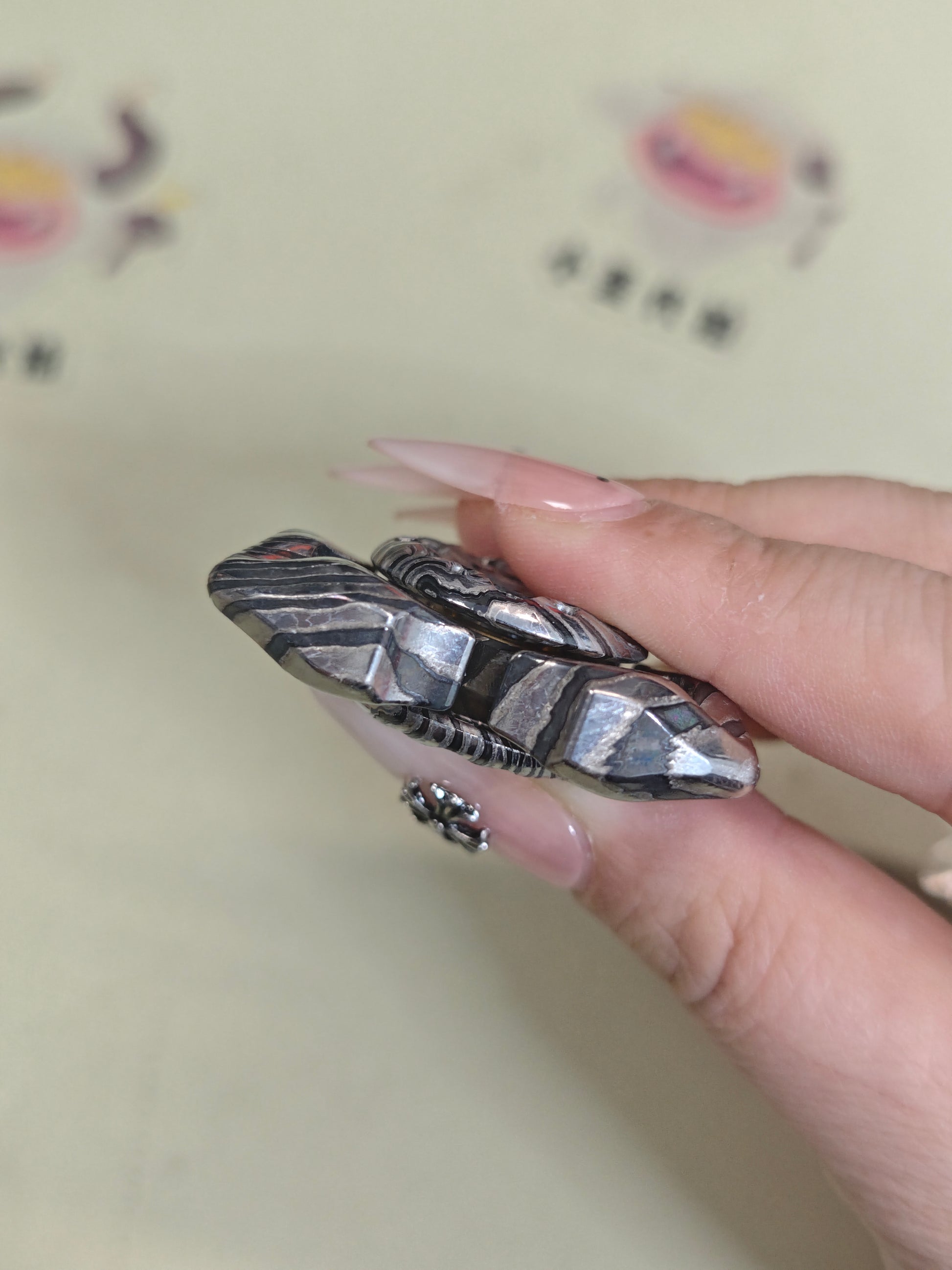 Lotus Zircuti