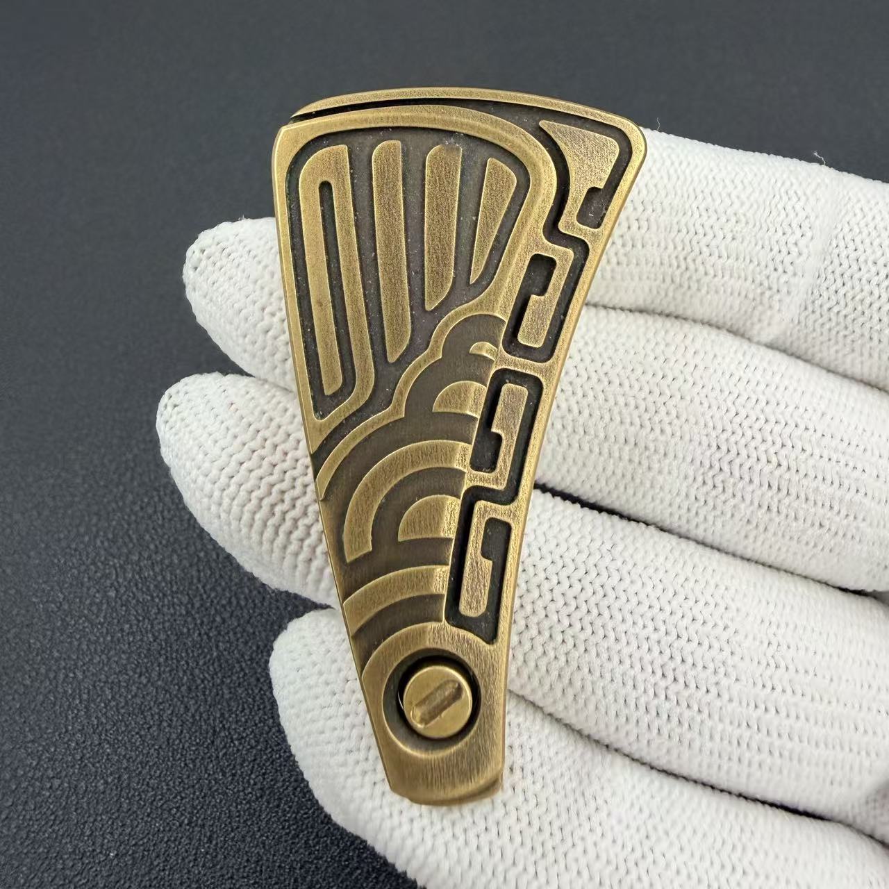 NAYICI Peacock Feather Brass