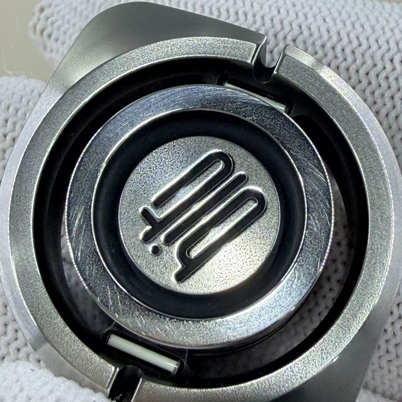 BIT 04 Stainless Steel