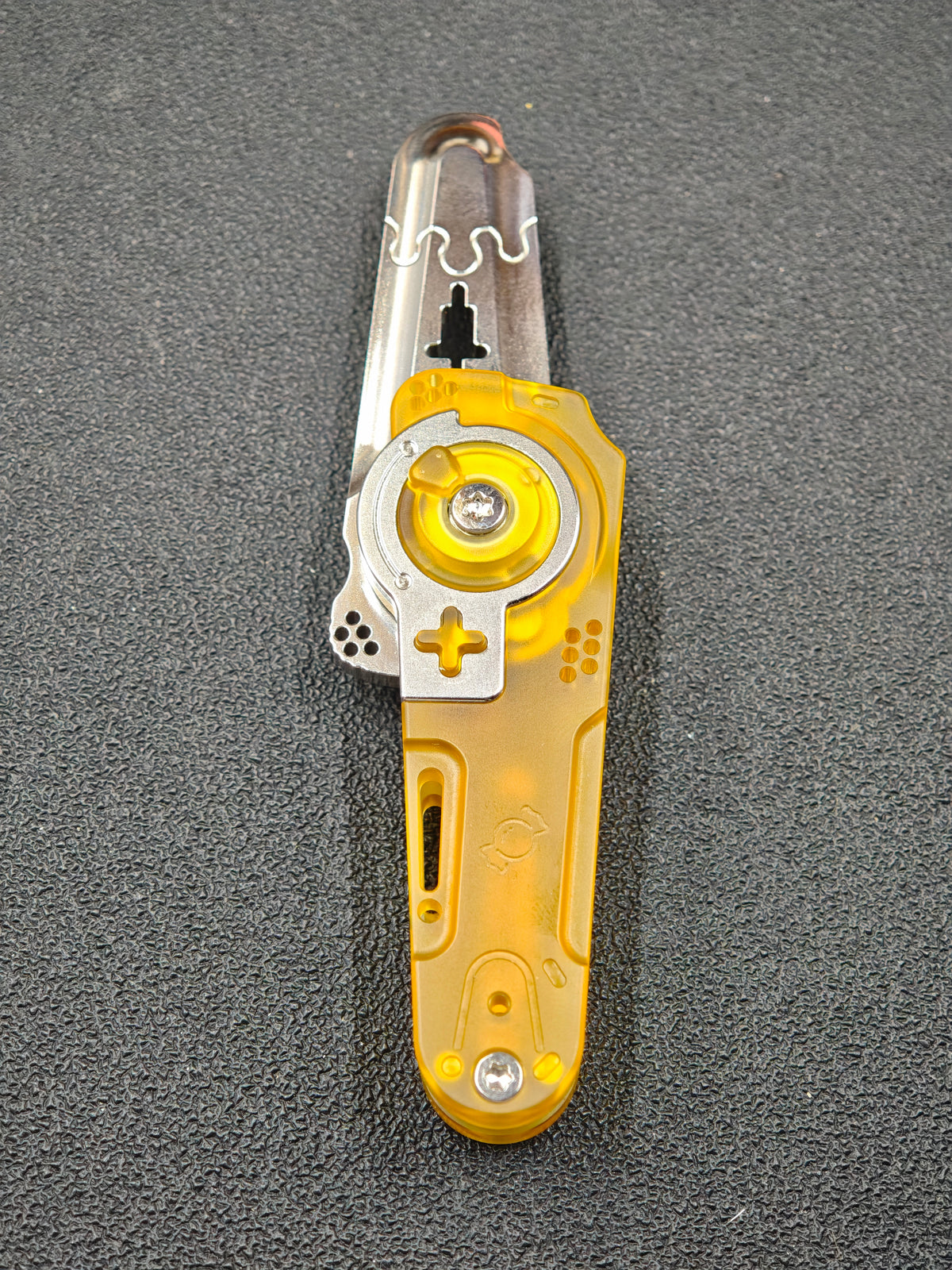 Dimension Slash Pry Bar Titanium