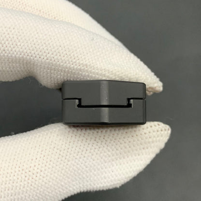 Plane Zirconium