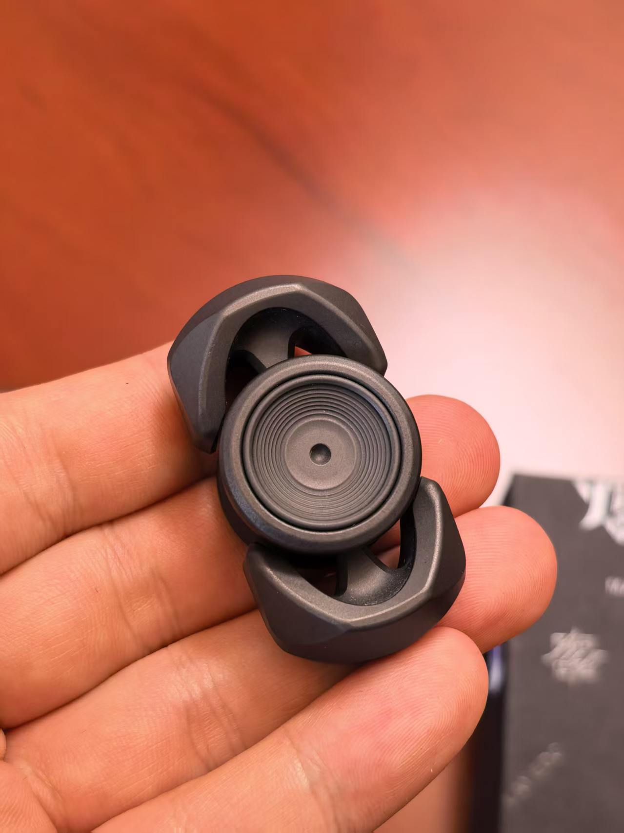 Libra Zirconium