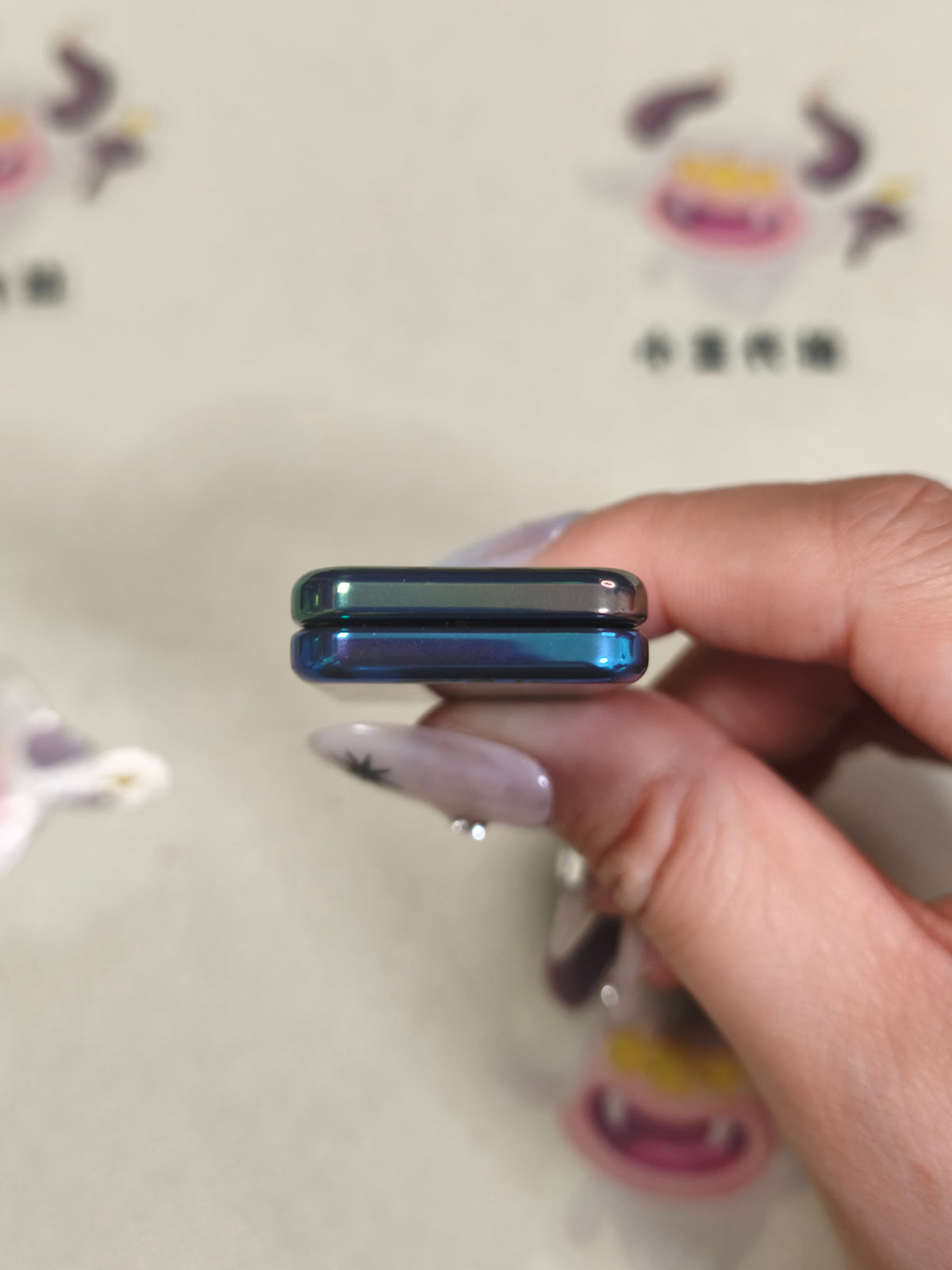 San Yin Jie Ultra Thin Mini Zirconium