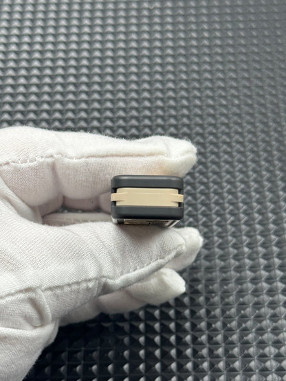 Snake Zirconium
