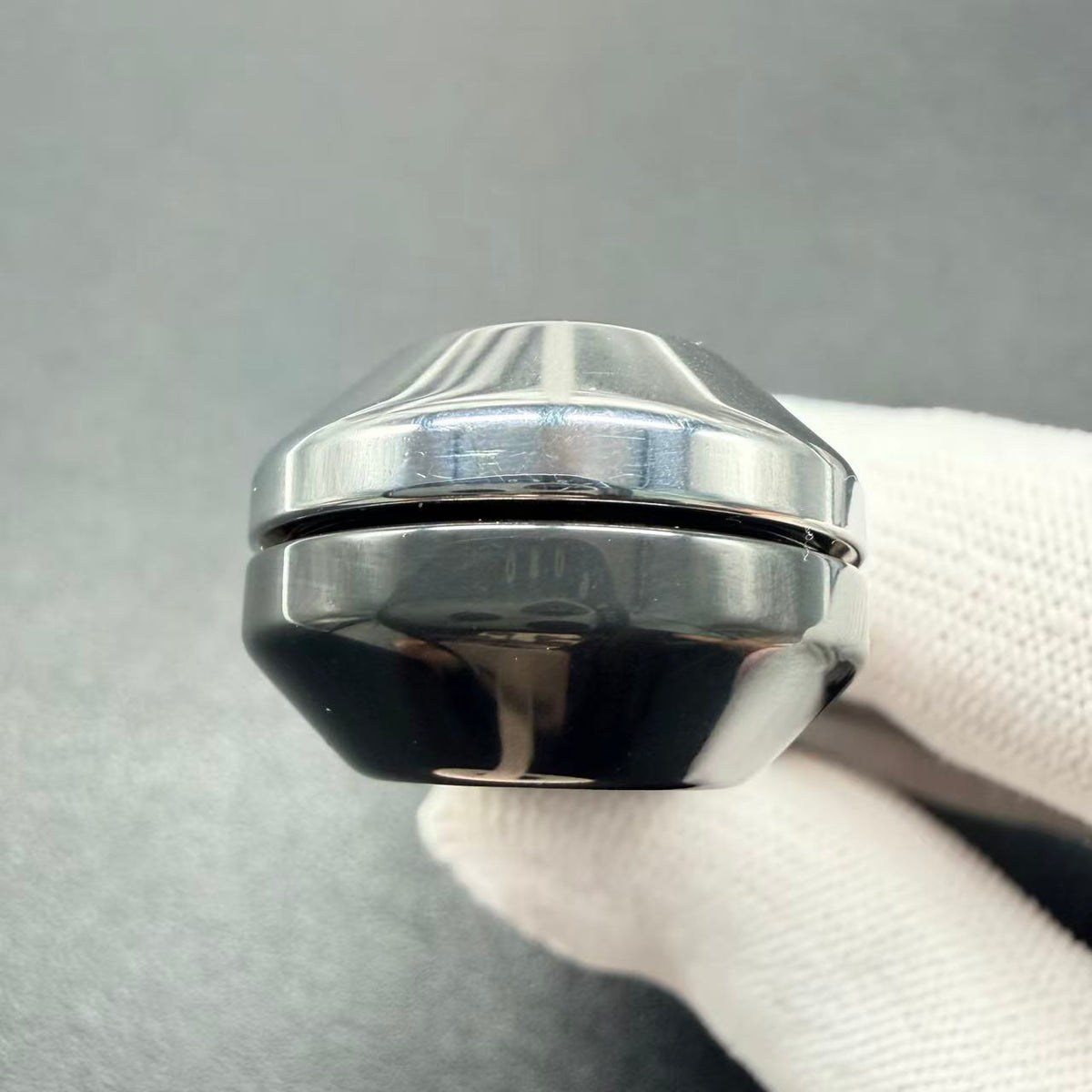 Axis Zirconium Polished