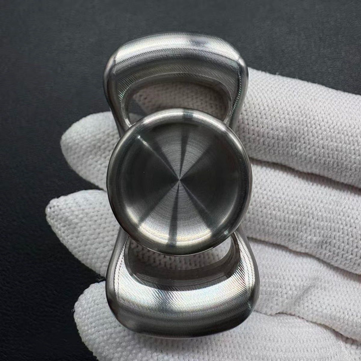 Two-Leaf Horizon Stainless Steel Machine Finished