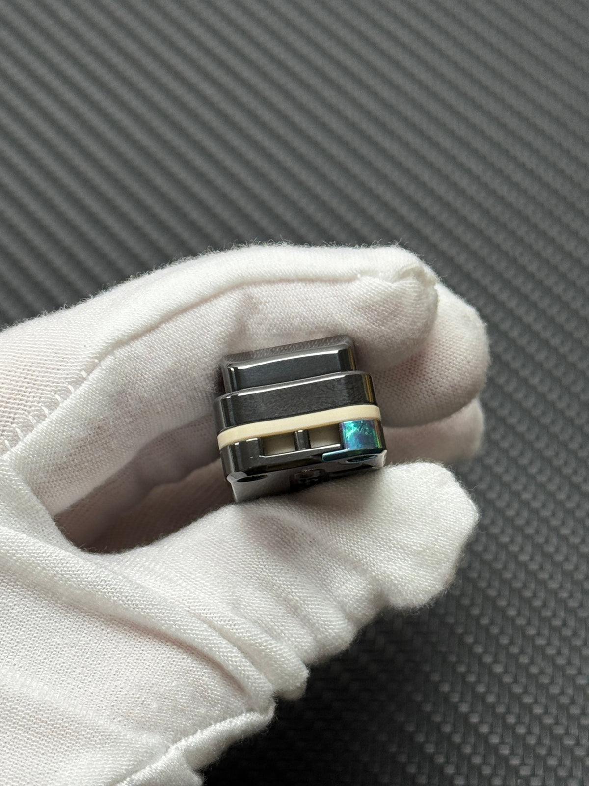 Snake Push 1.0 Zirconium