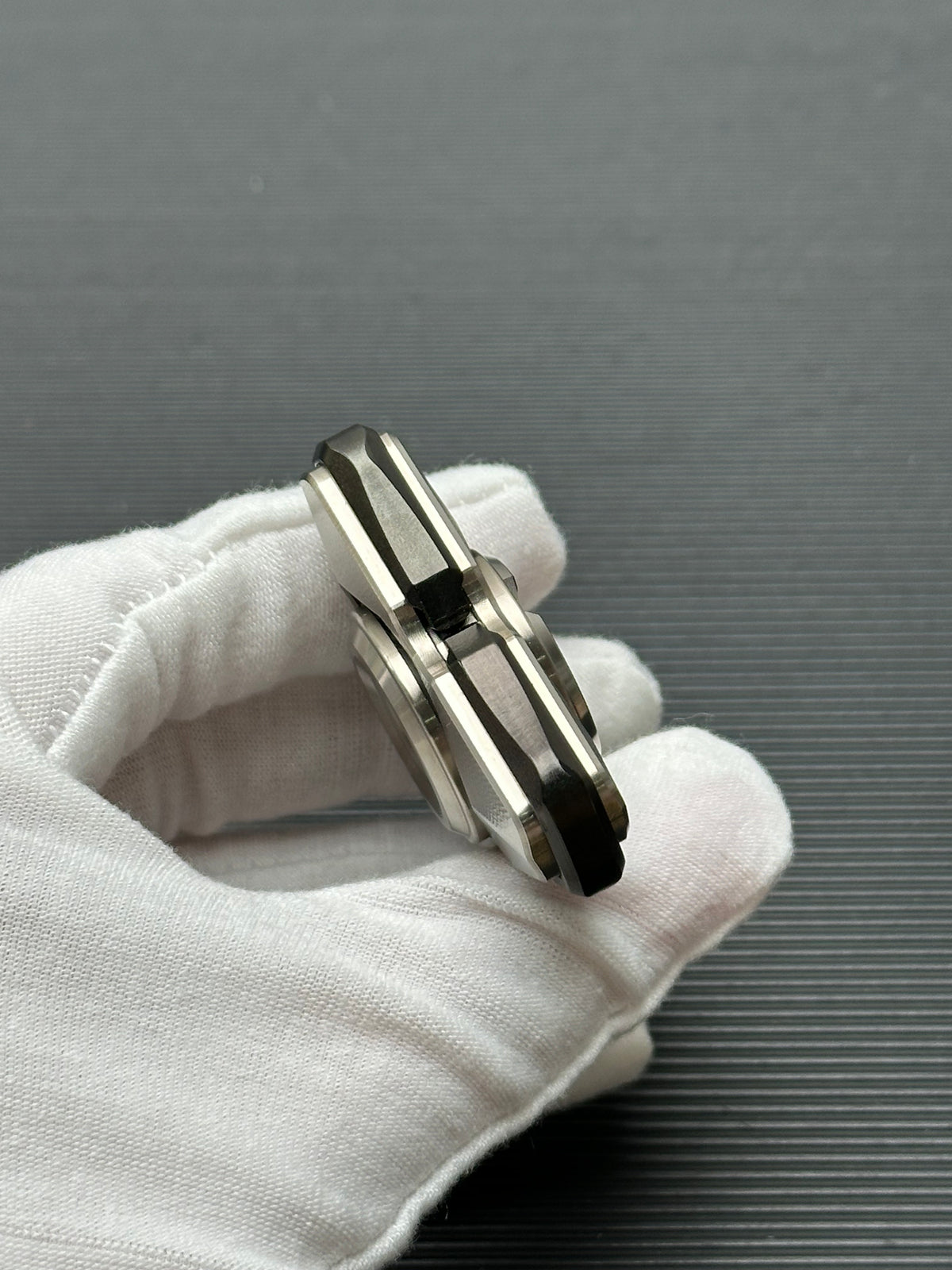 Qs Titanium
