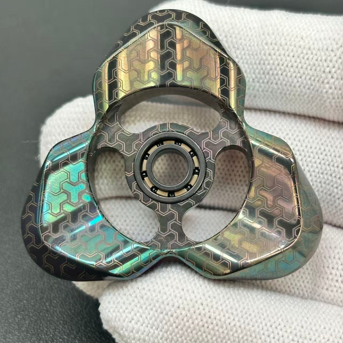 Feather Zirconium Oil Slick