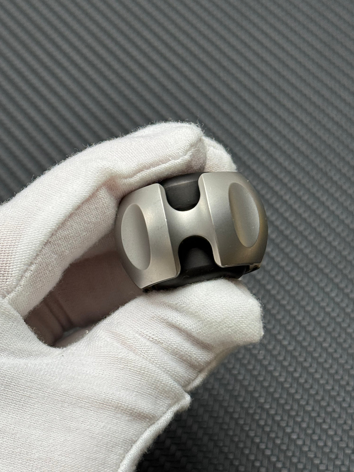 Noiz Stainless Steel