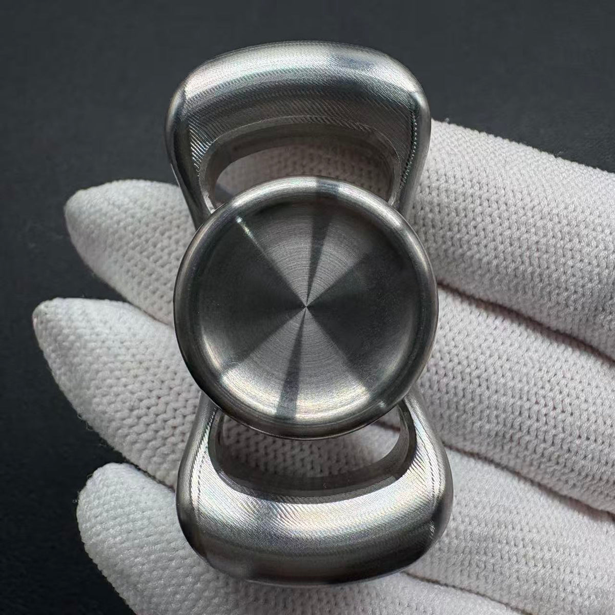 Two-Leaf Horizon Stainless Steel Machine Finished