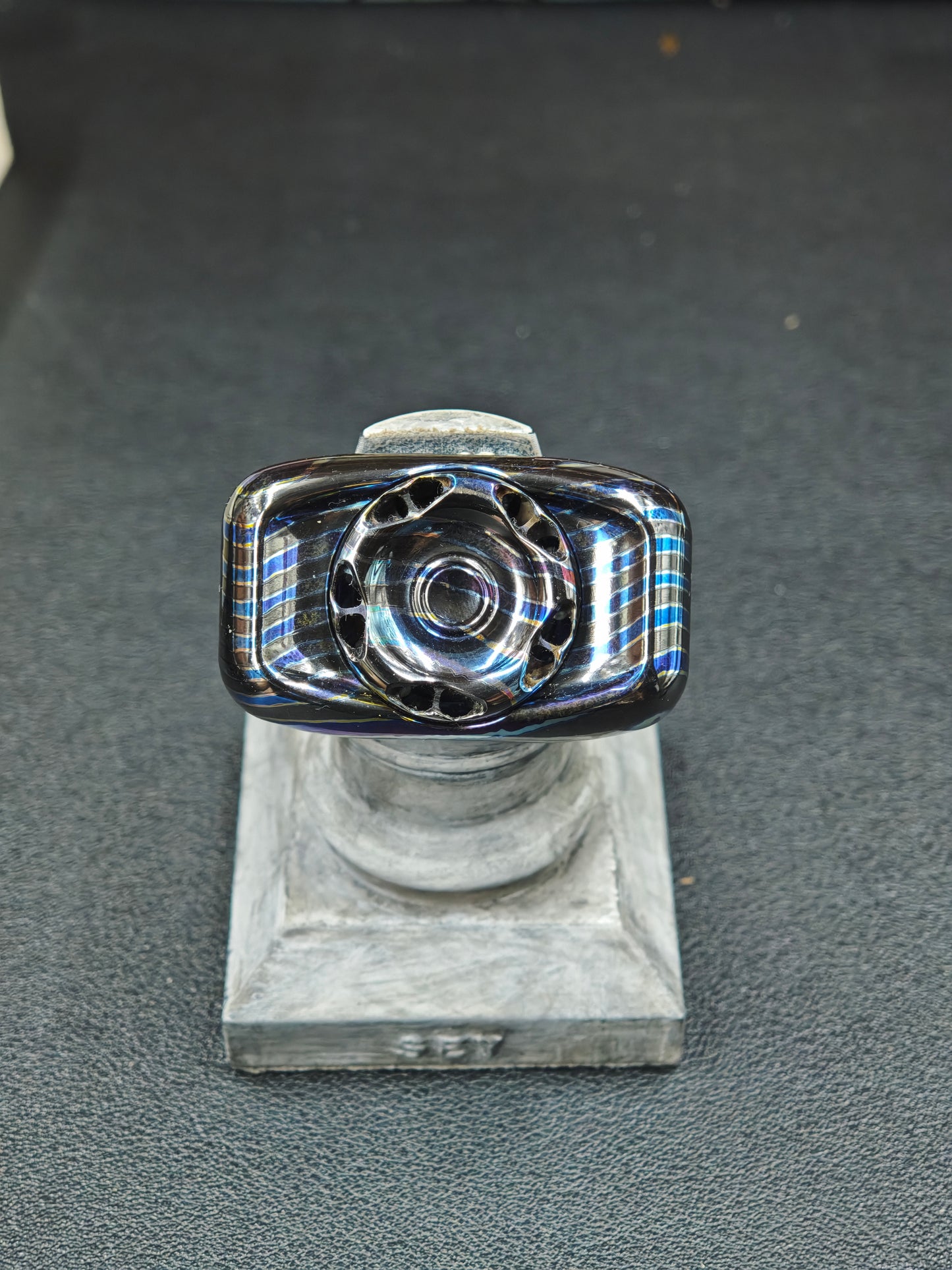 Ark Zirconium Zircuti