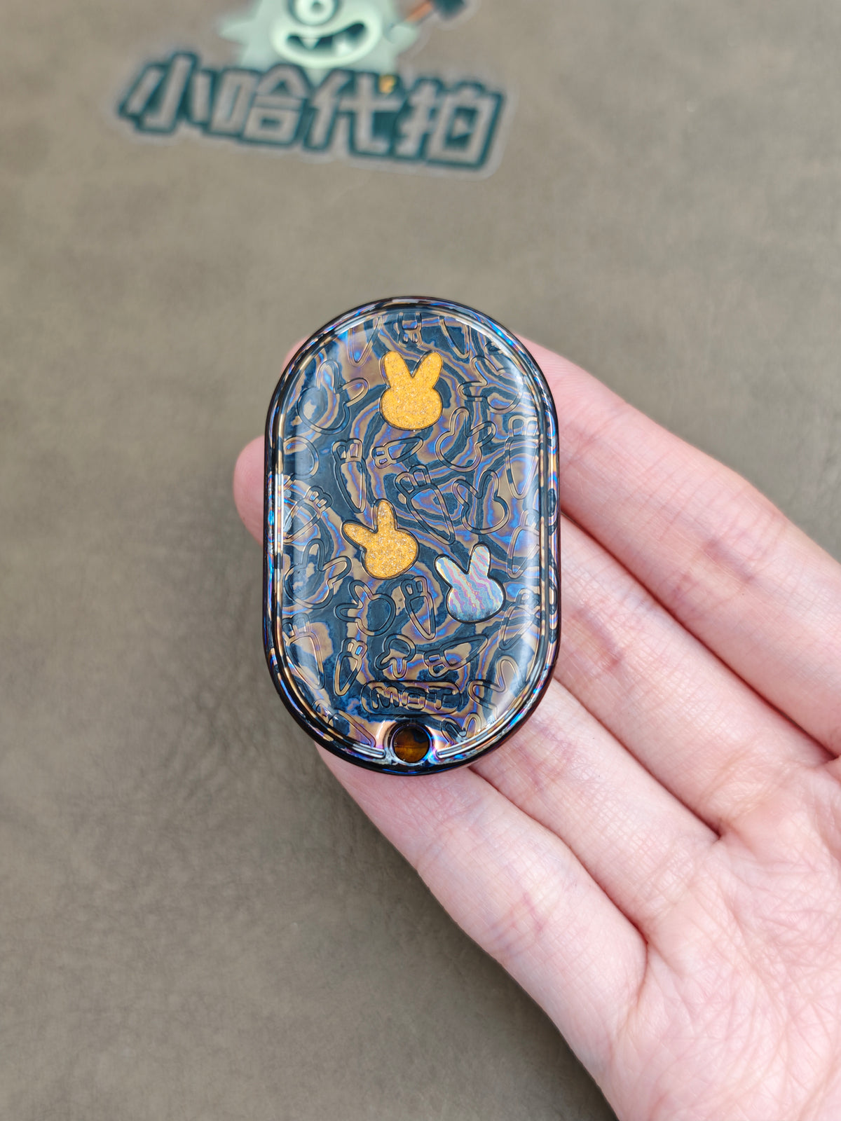 Grumpy Rabbit Rhythm Zircuti Resin-Sealed