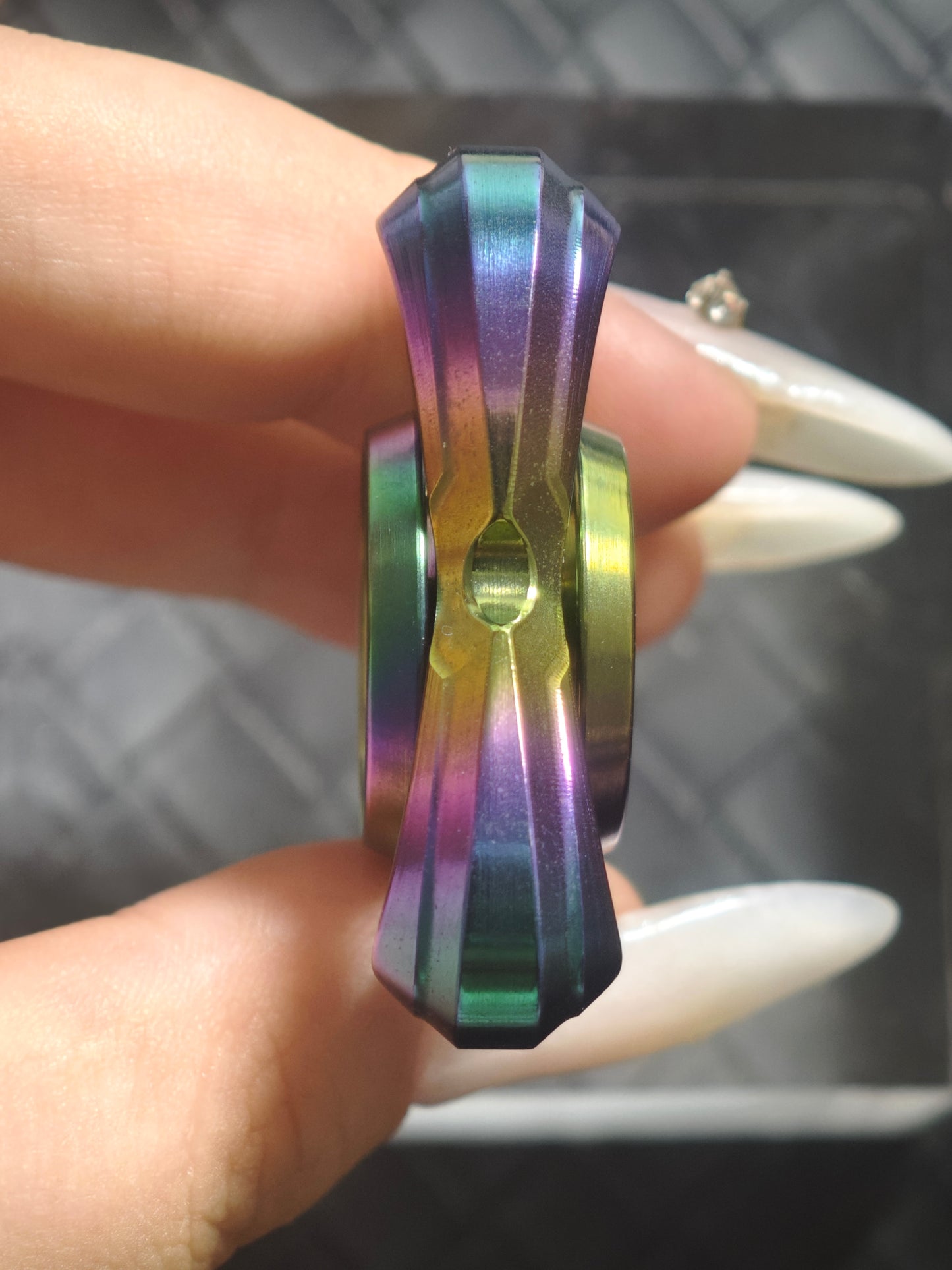 Cat's Eye Tungsten