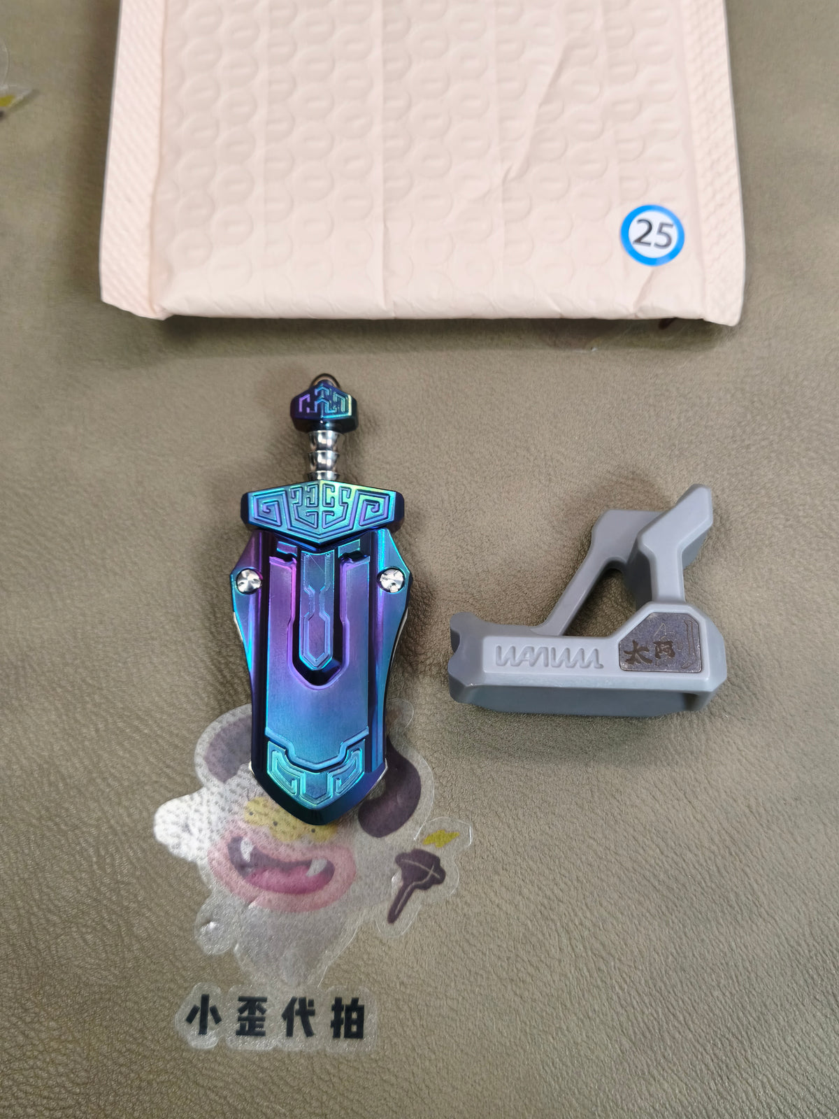 Taia Sword Zirconium Oil Slick