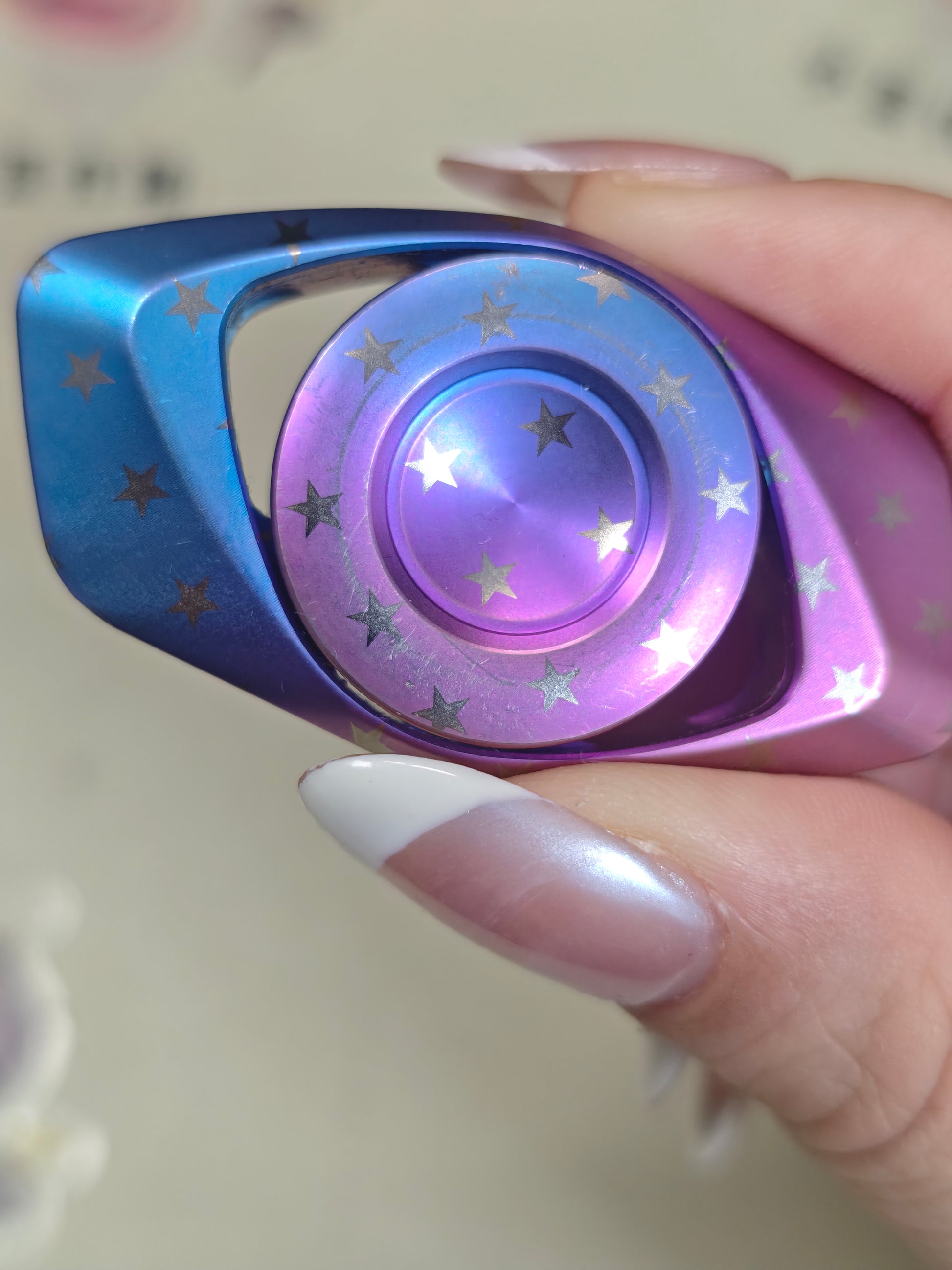 Mirror Eye Titanium