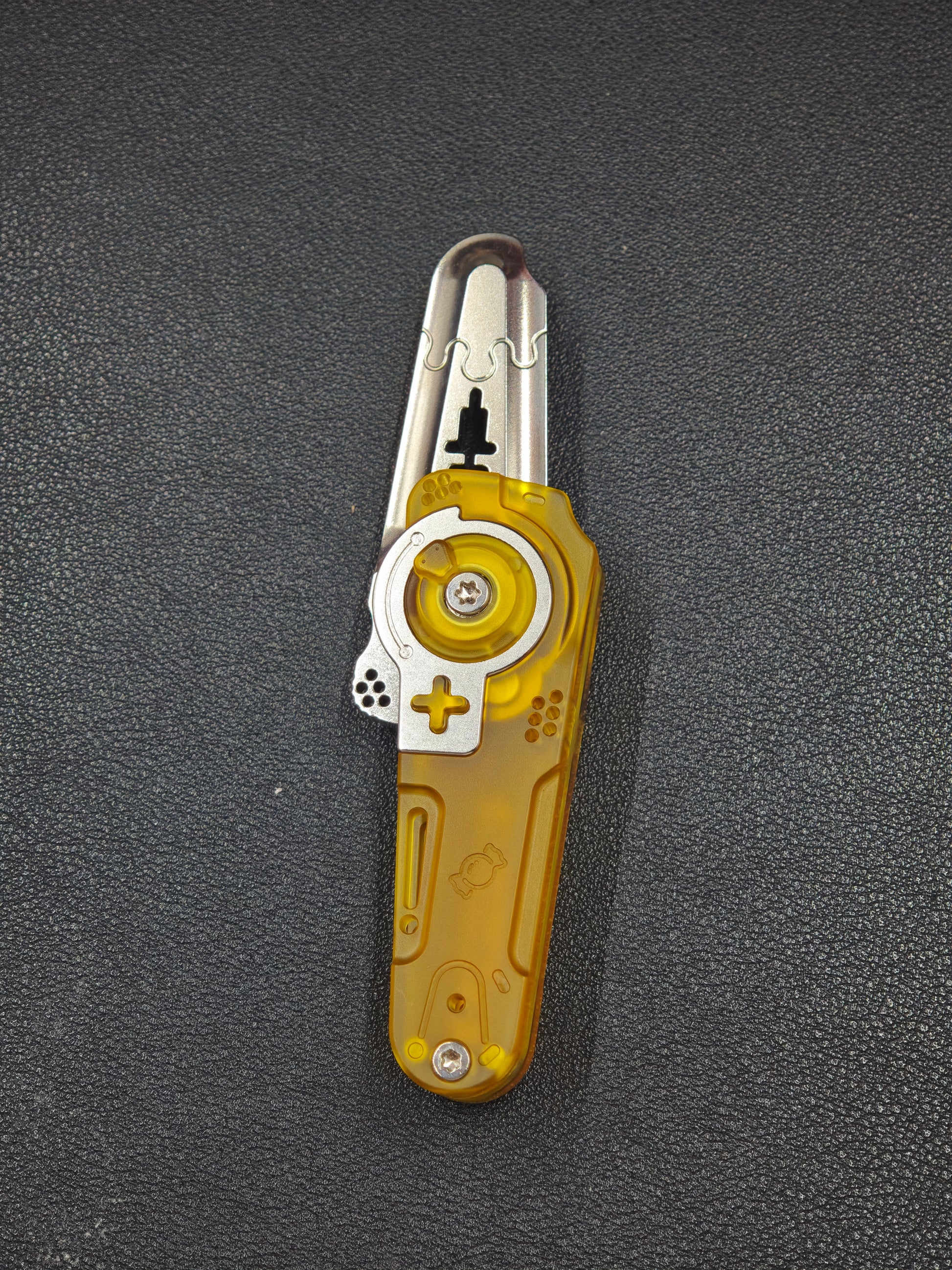 Dimension Slash Pry Bar Titanium PEI
