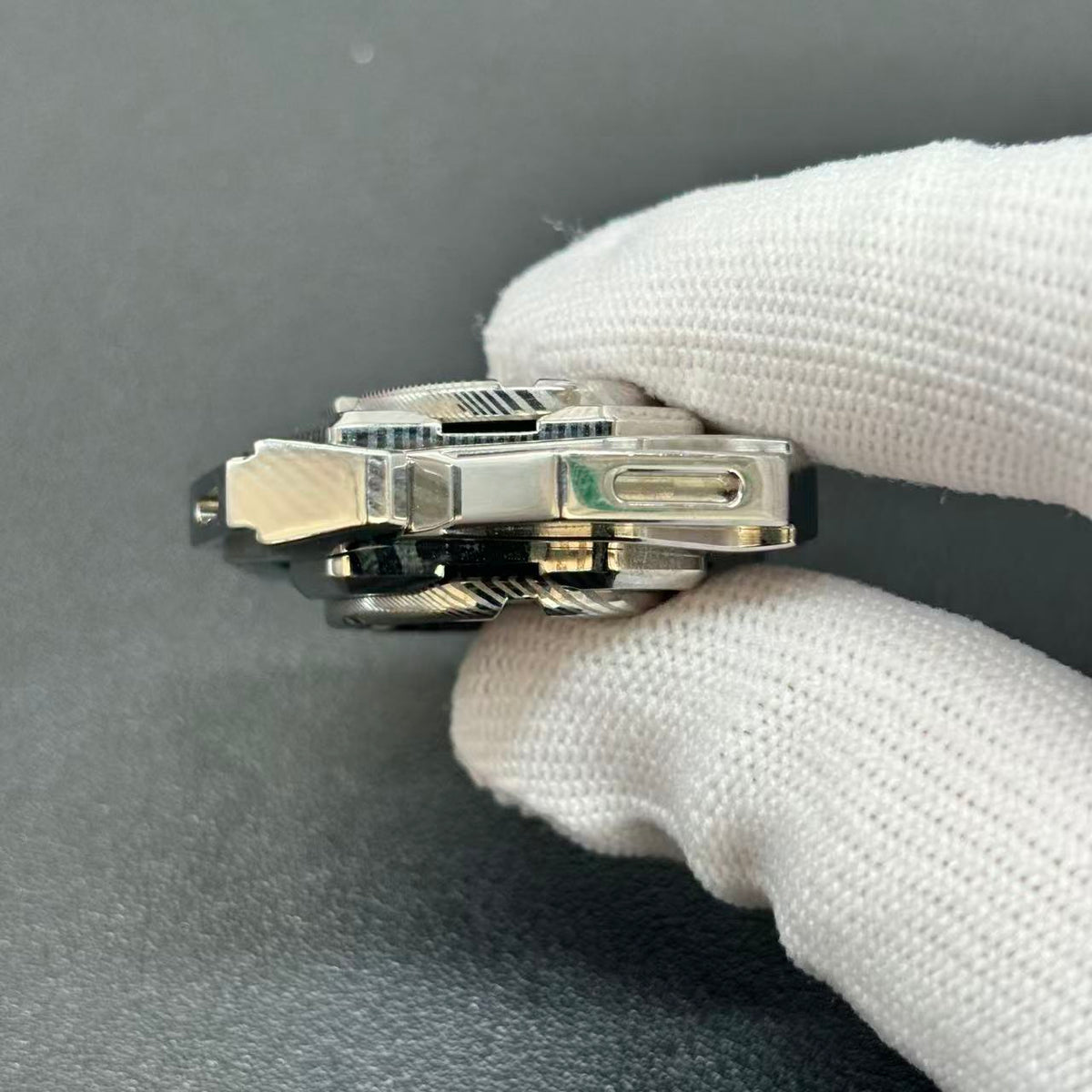 Haze Shell Opening Damasteel