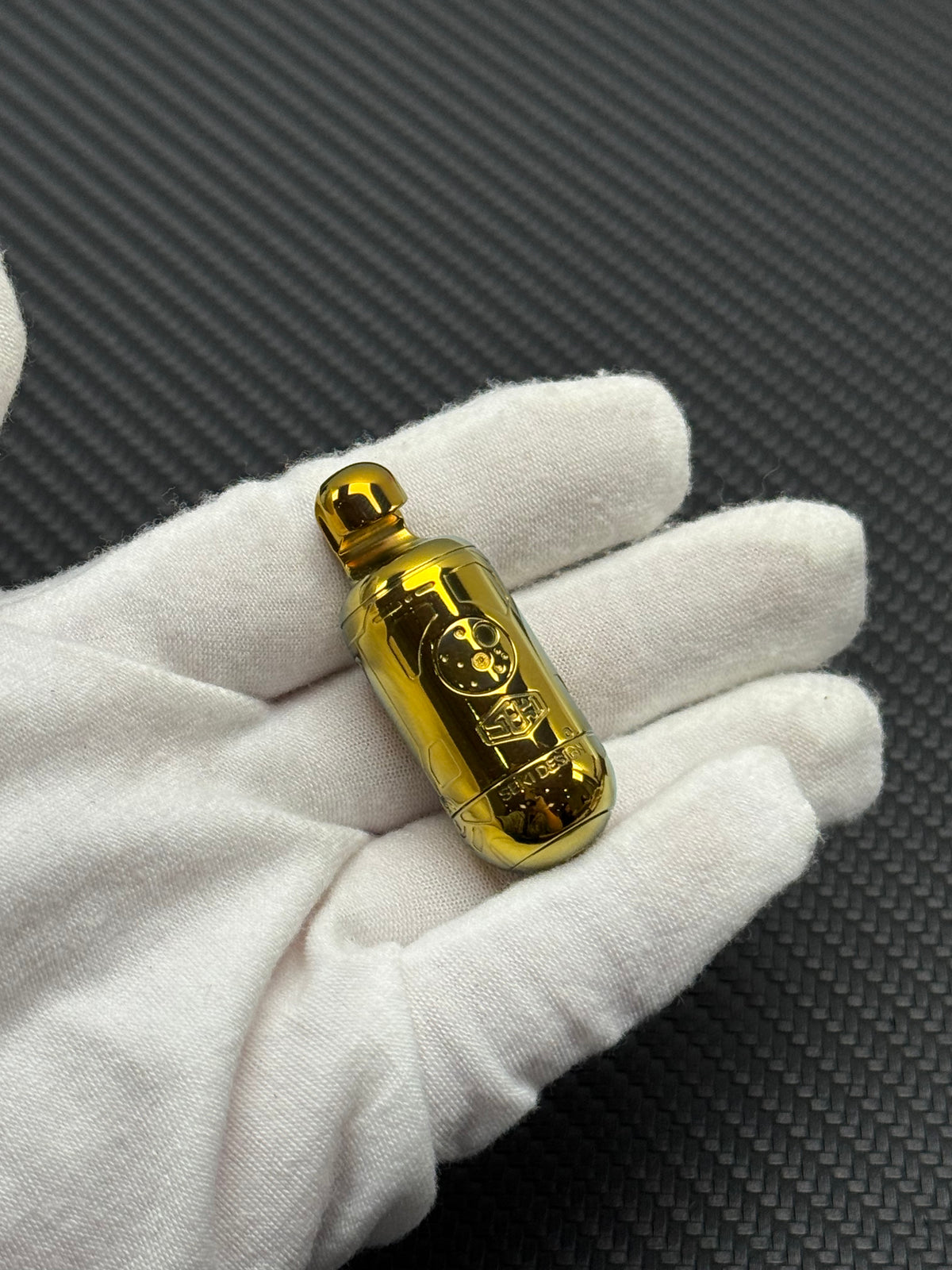 Holy Egg 2.0 Zirconium