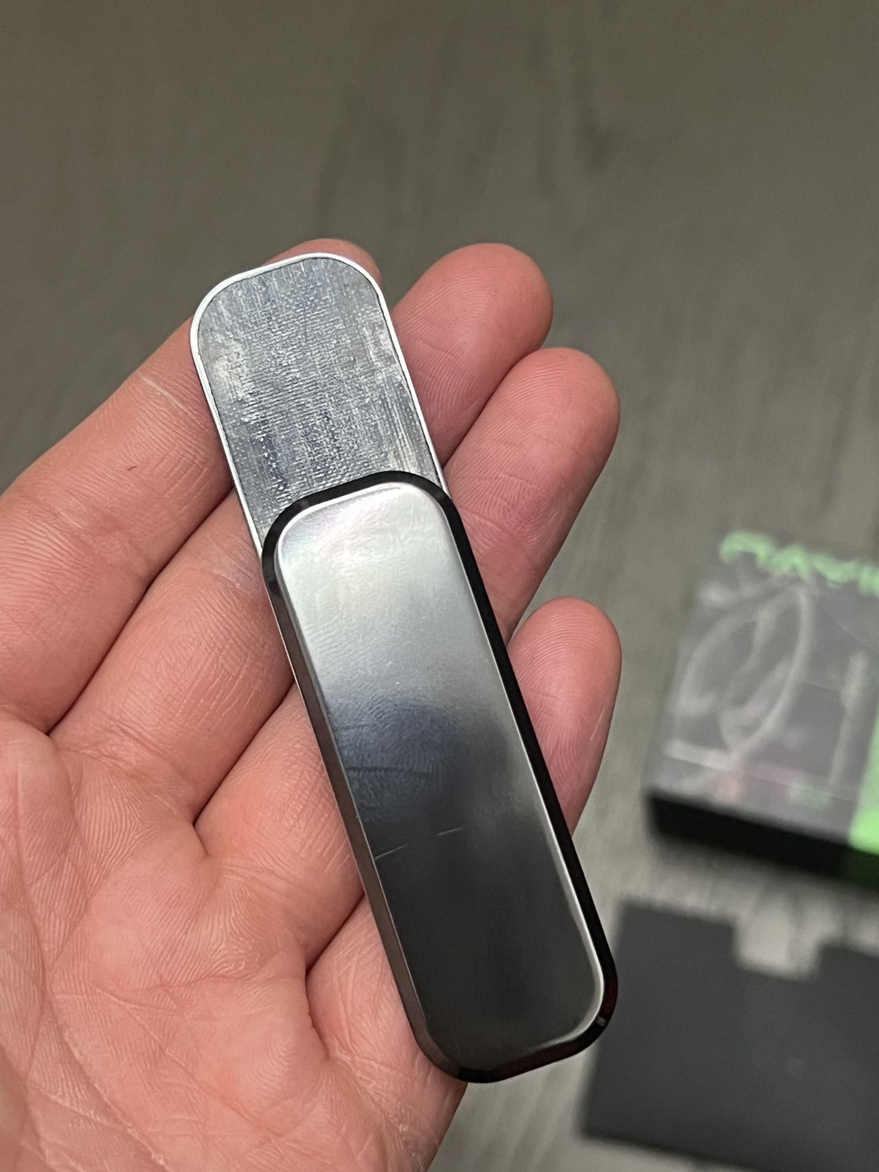 Eraser Zirconium