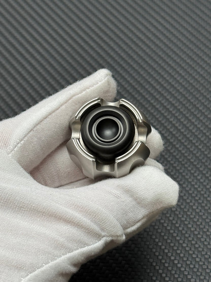 Noiz Stainless Steel