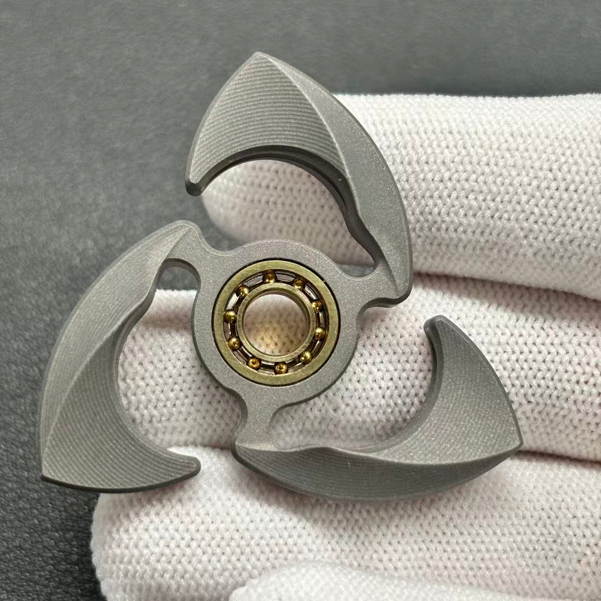 Baby Shark 1.1 Titanium