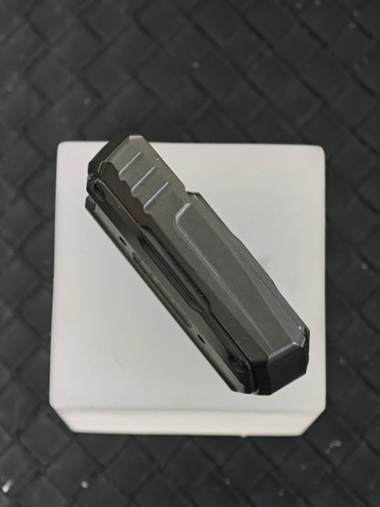 Thousand machines Zirconium Stonewashed