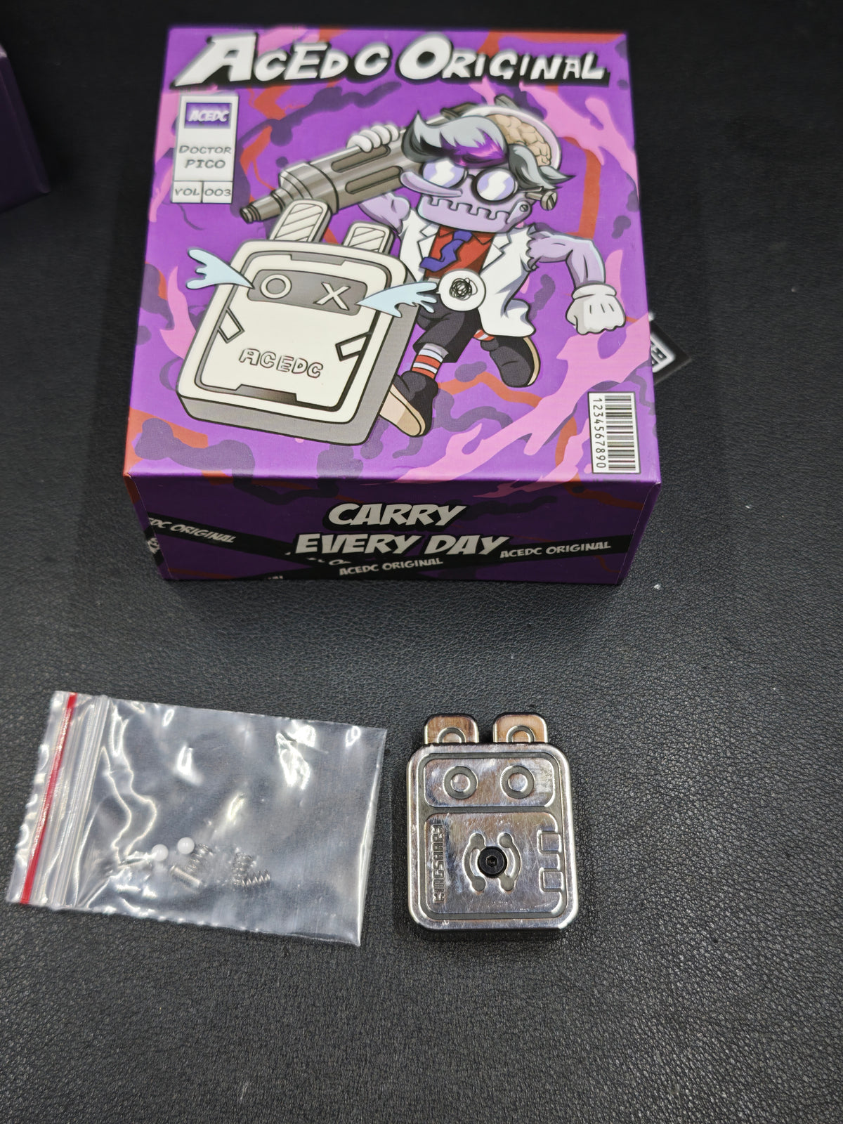 Rabbot Titanium Polished