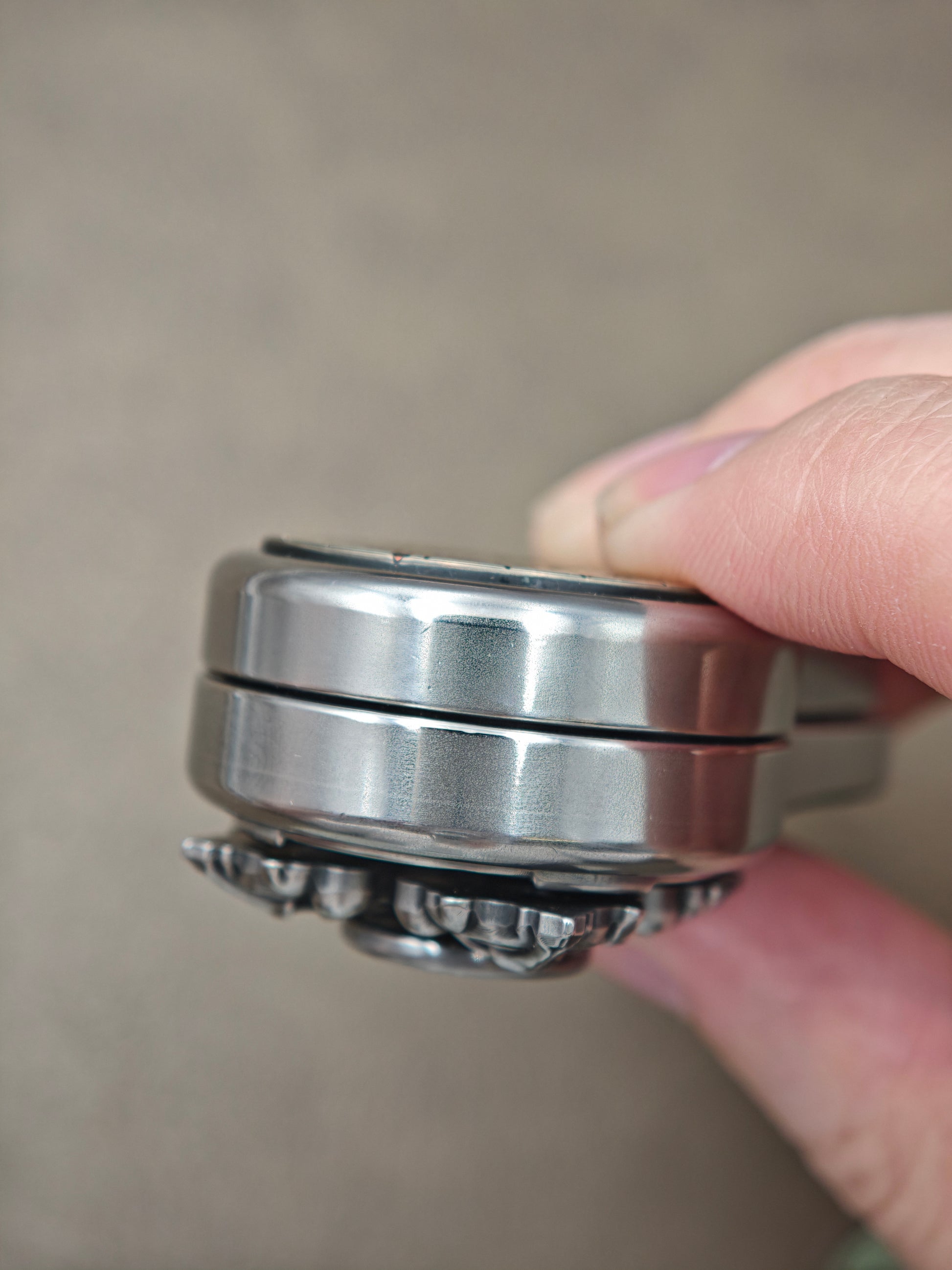 Demon Subduing Toga Tangcao Pattern Stainless Steel