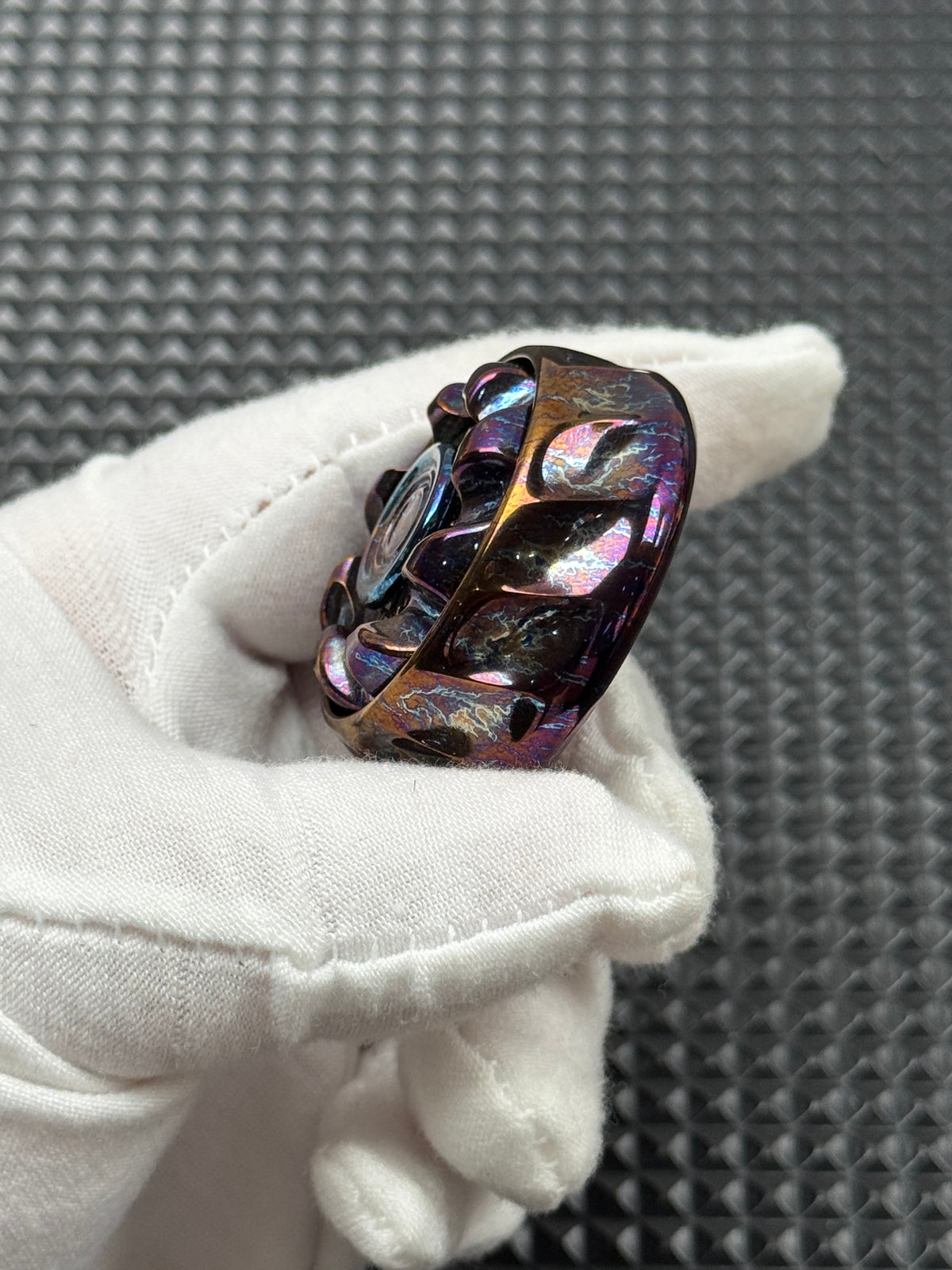 Eternal Bloom II Titanium