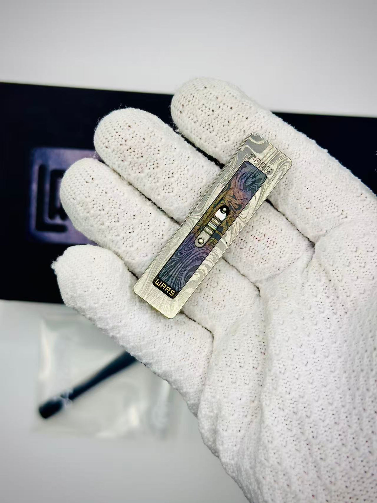 Frog Zirconium Engraved
