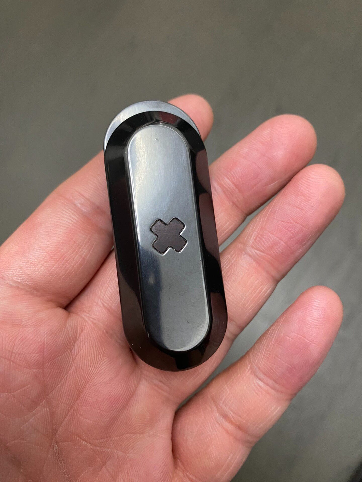 Axis Zirconium