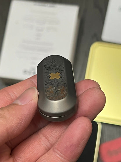 Axis Zirconium