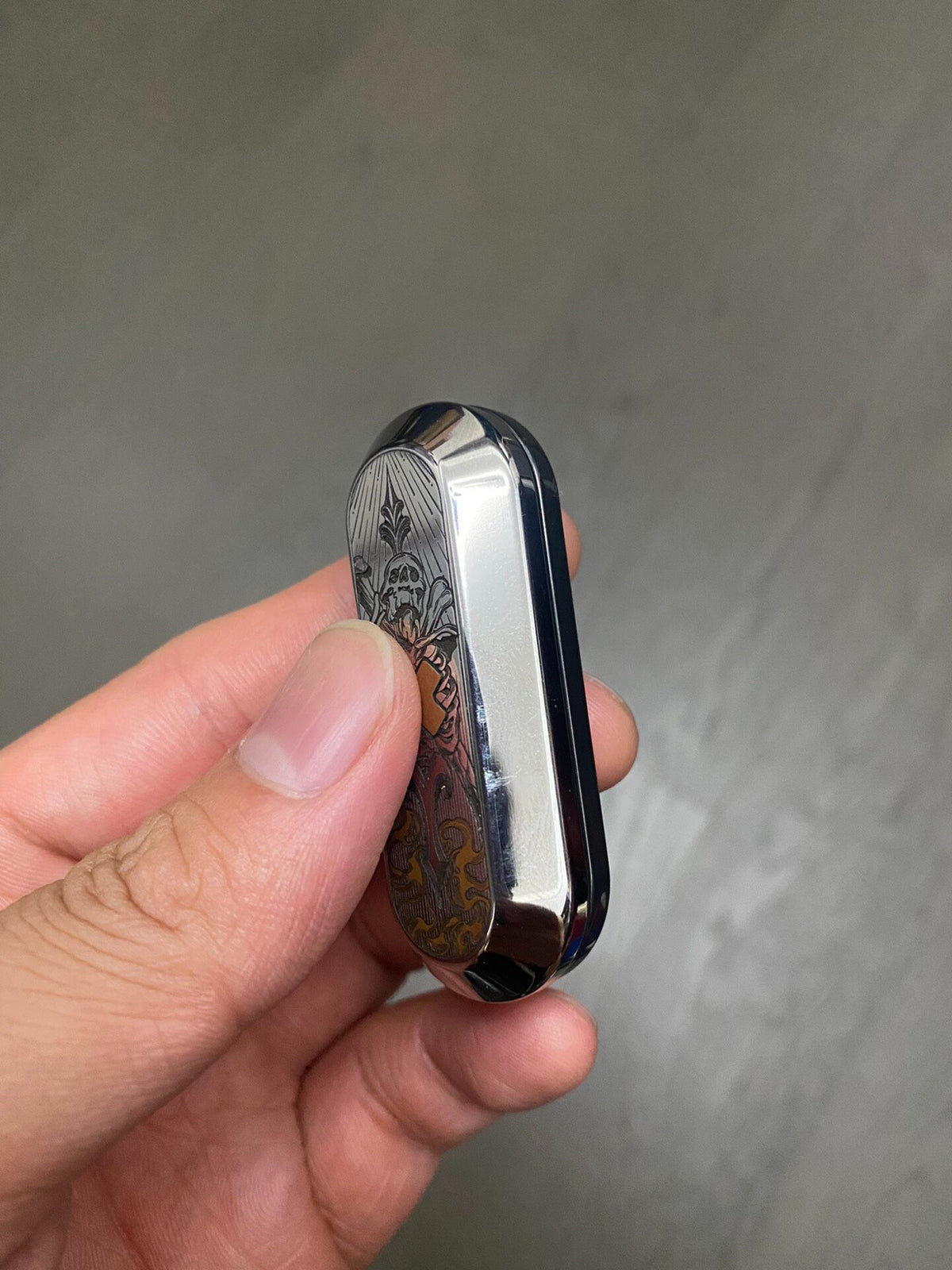 Axis Zirconium Stainless Steel