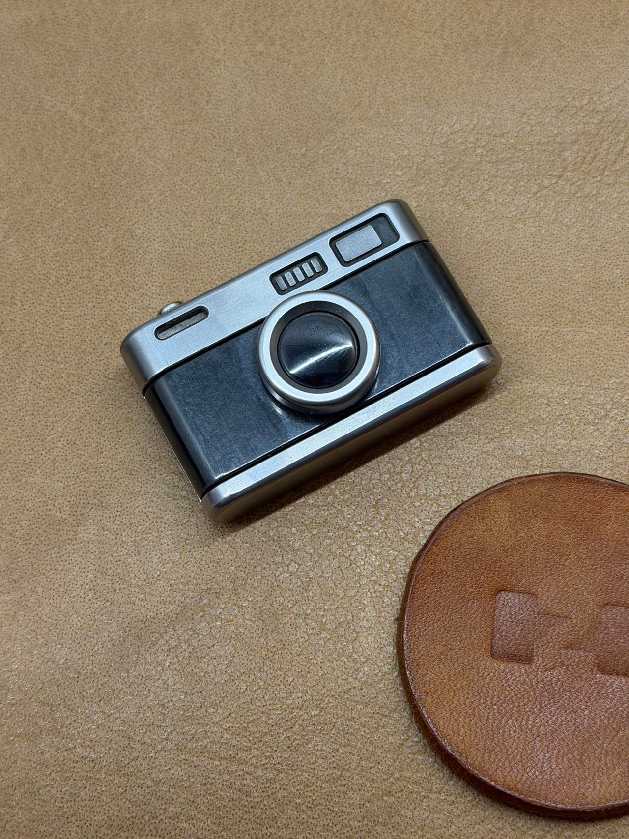 Camera M Stainless Steel