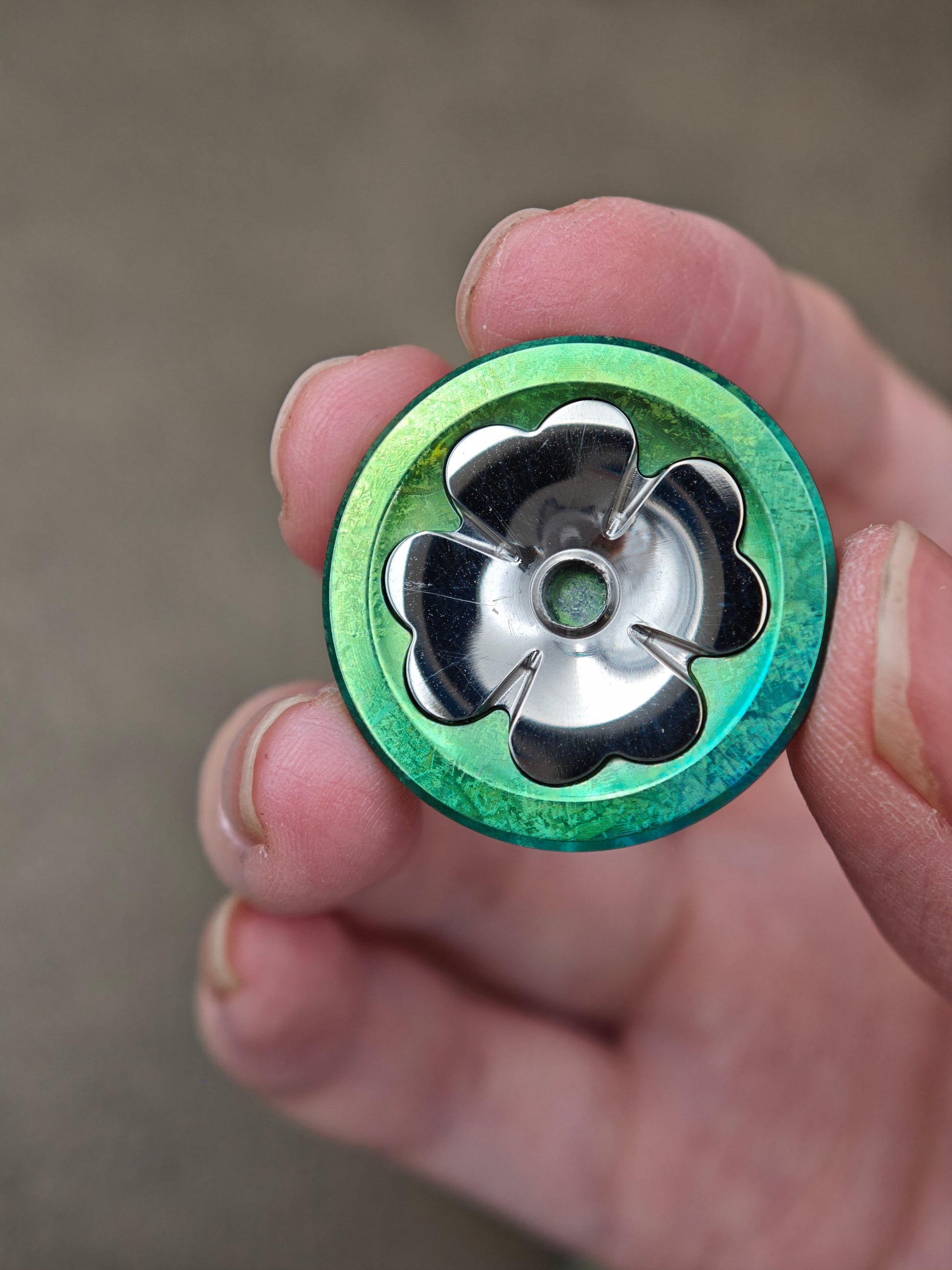 Lucky Horseshoe Crystallized Titanium