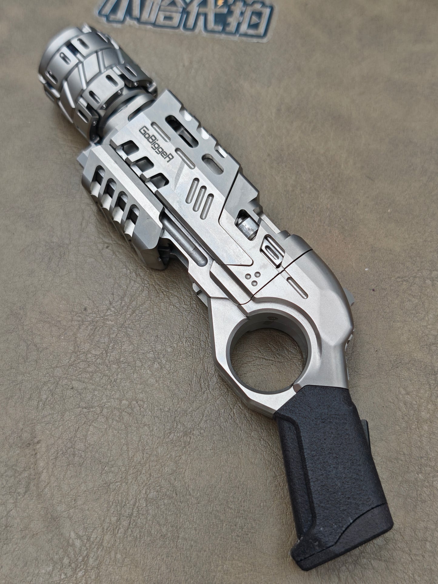 Punnk Titanium