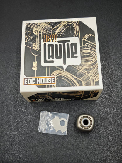 Sugar Cube Titanium