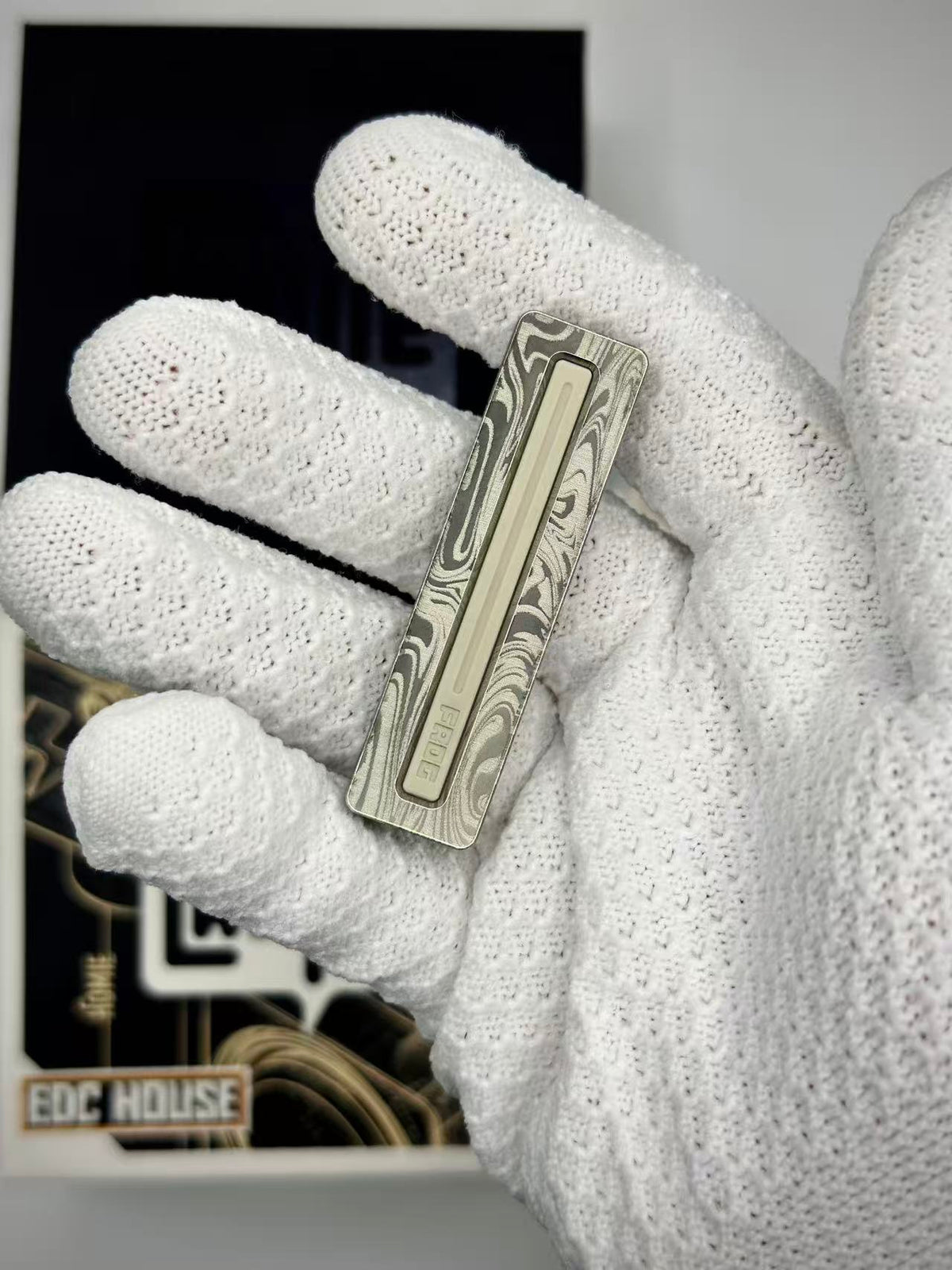 Frog Zirconium Engraved