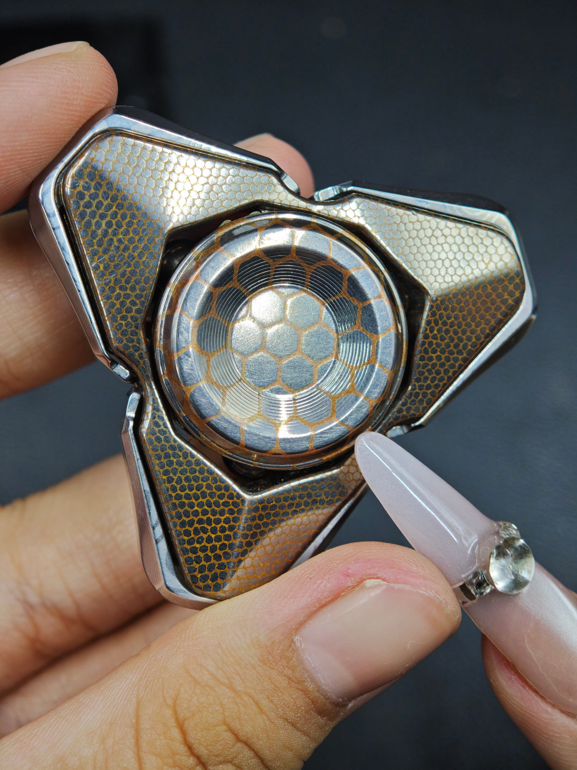 Qs Superconductor