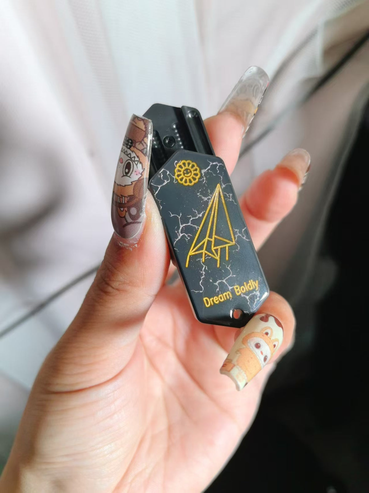 Plane Zirconium