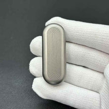 Floating Cloud Titanium