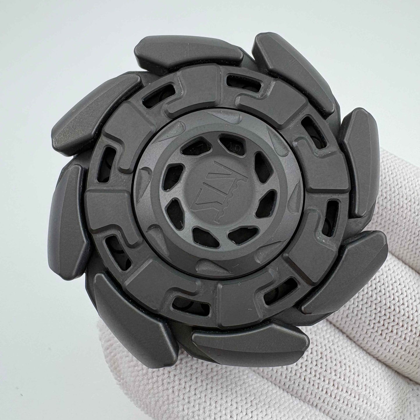 Eight Armor Initial Link Zirconium