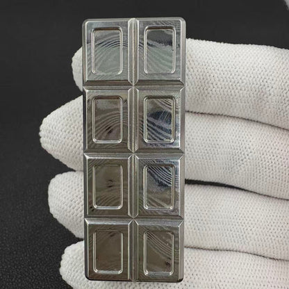 Ultra Thin Wafer Damasteel