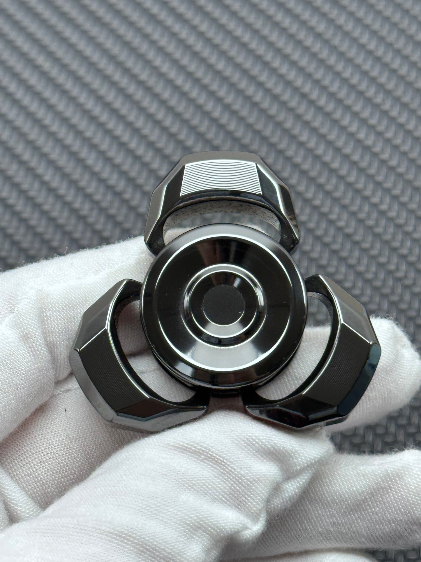 DREAMY GEOMETRY Whisper Duo Zirconium Polished